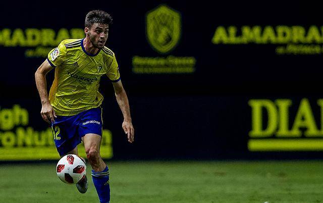 瓦拉多利德主场惨败,跌入降级区 瓦拉多利德主场惨败,跌入降级区