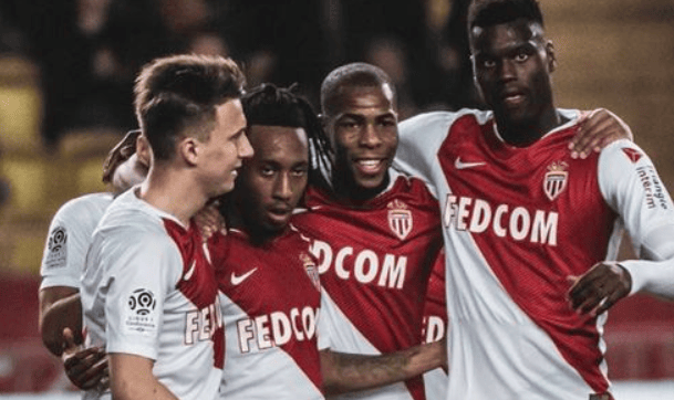 开云体育网页版-摩纳哥足球俱乐部在赛场上大获全胜