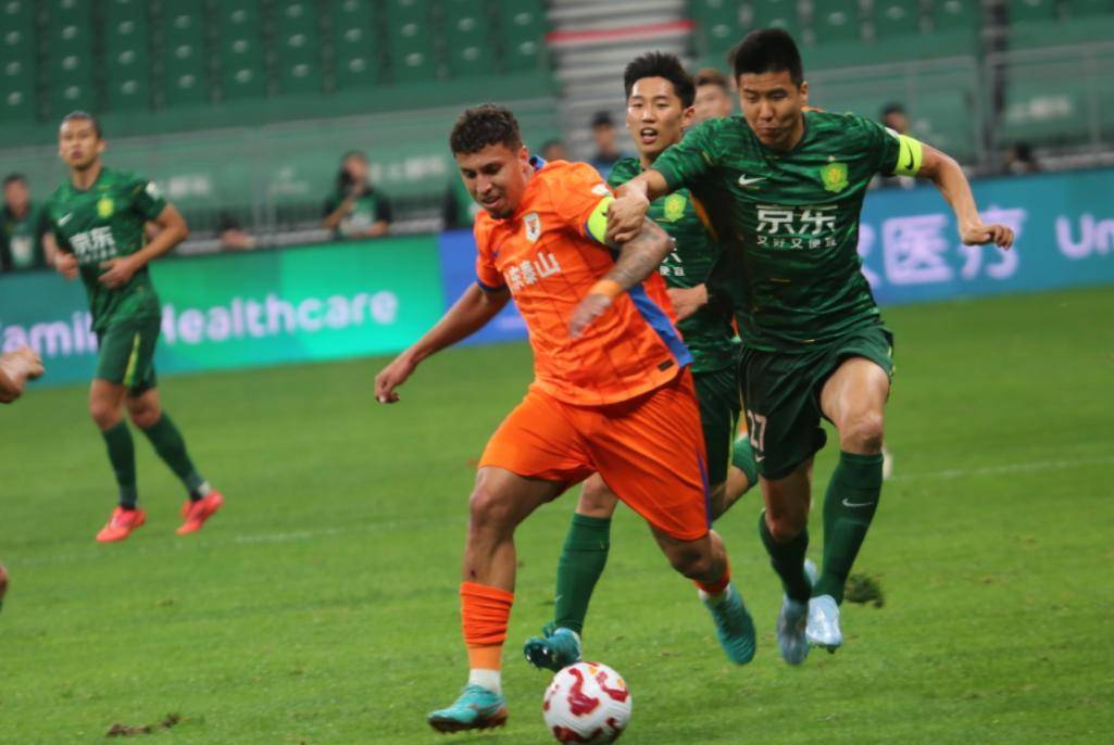 拉科鲁尼亚主场大胜,保持领跑优势的简单介绍 拉科鲁尼亚主场大胜,保持领跑优势的简单介绍