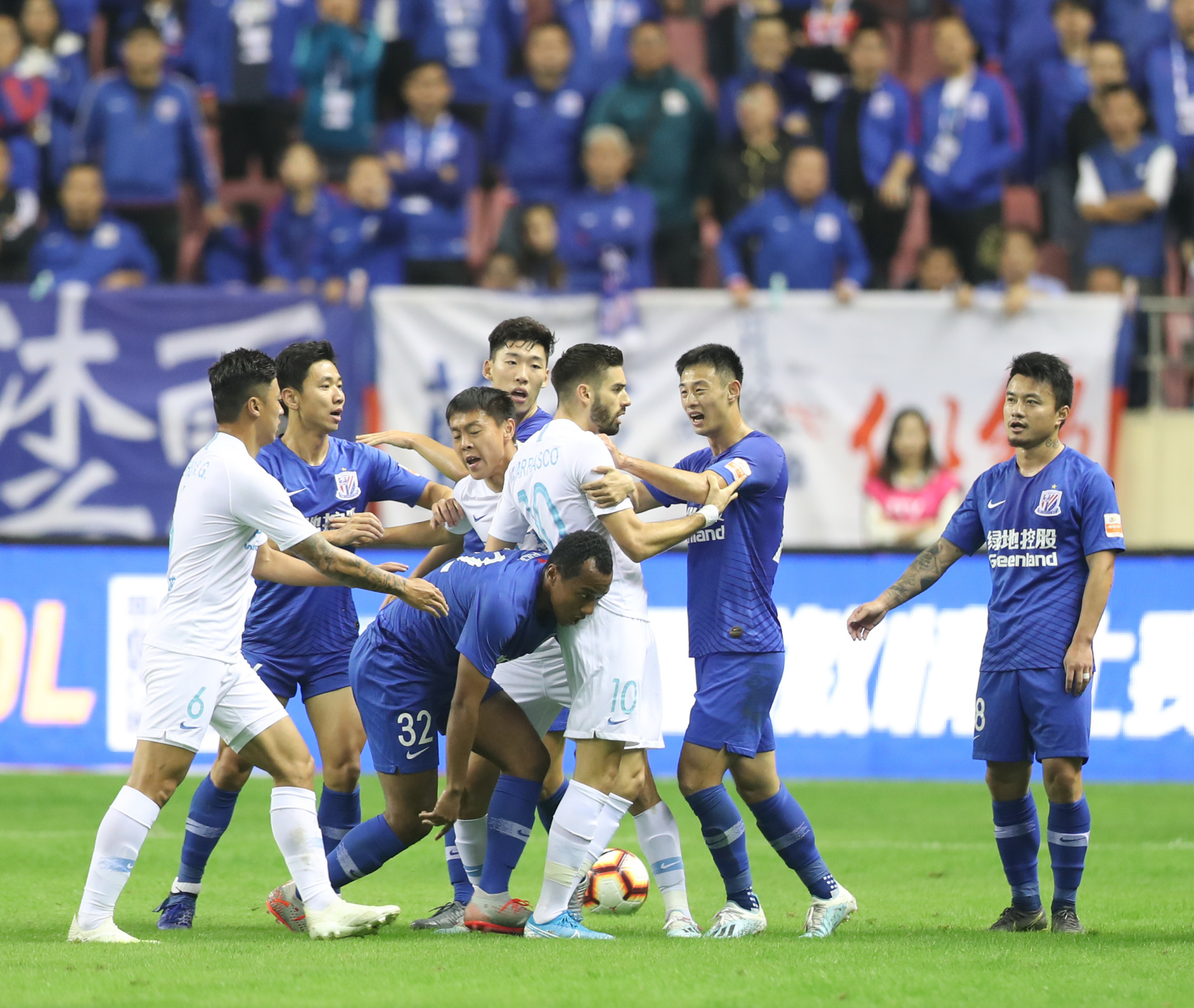 开云体育官网-大连一方客场战胜对手，实力傲人