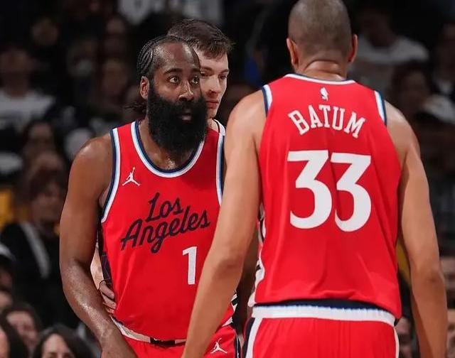 开云体育网页版入口-爵士绝杀快船，战绩继续领先西部的简单介绍