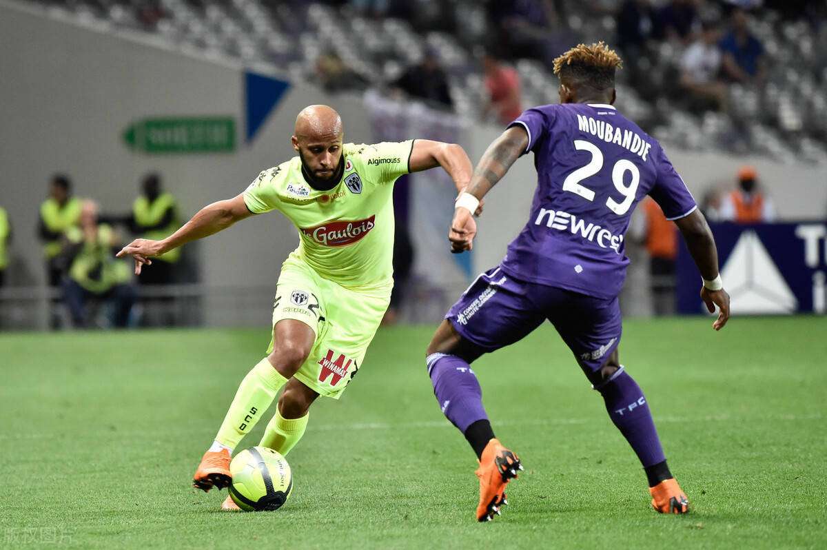 包含沙托鲁主场取胜,法甲竞争激烈度再升级的词条 包含沙托鲁主场取胜,法甲竞争激烈度再升级的词条