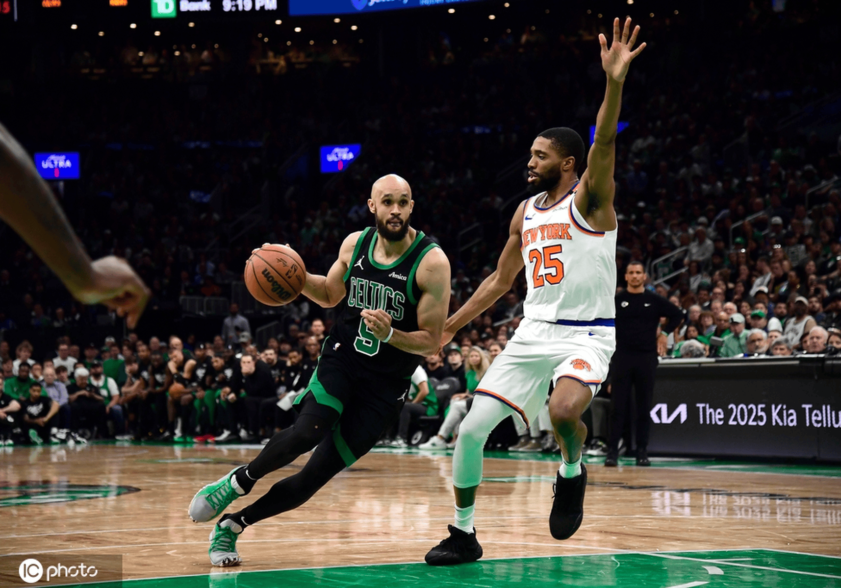 开云体育入口-凯尔特人客场力克尼克斯，主力全员爆发获胜的简单介绍