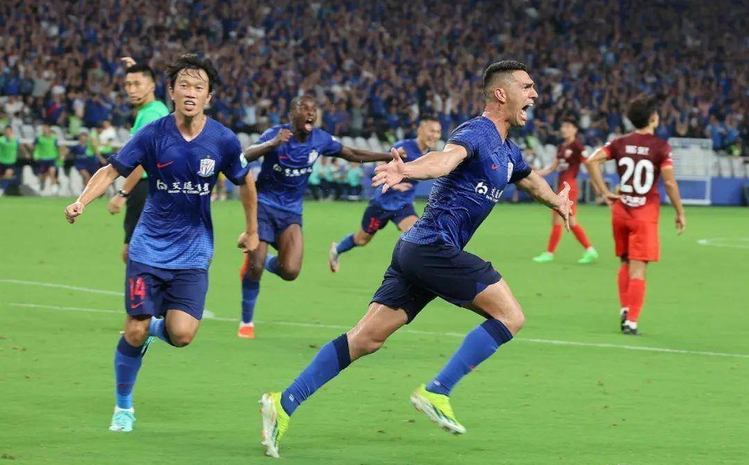 申花主场表现略显逊色，被对手轻松获胜的简单介绍