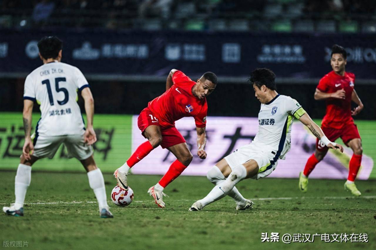 聚焦比赛场上,球员实力全面提升 聚焦比赛场上,球员实力全面提升