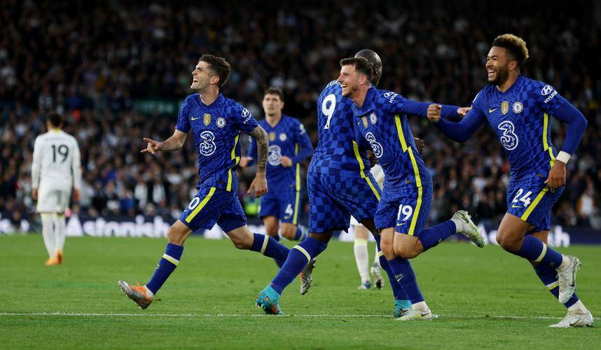 开云体育app下载-塞维利亚客场逆袭，逆转战胜对手