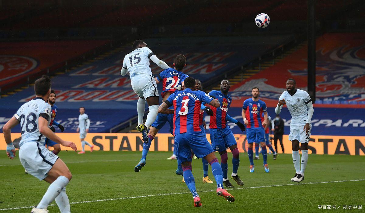 那不勒斯战胜巴黎圣日耳曼，晋级欧冠四强