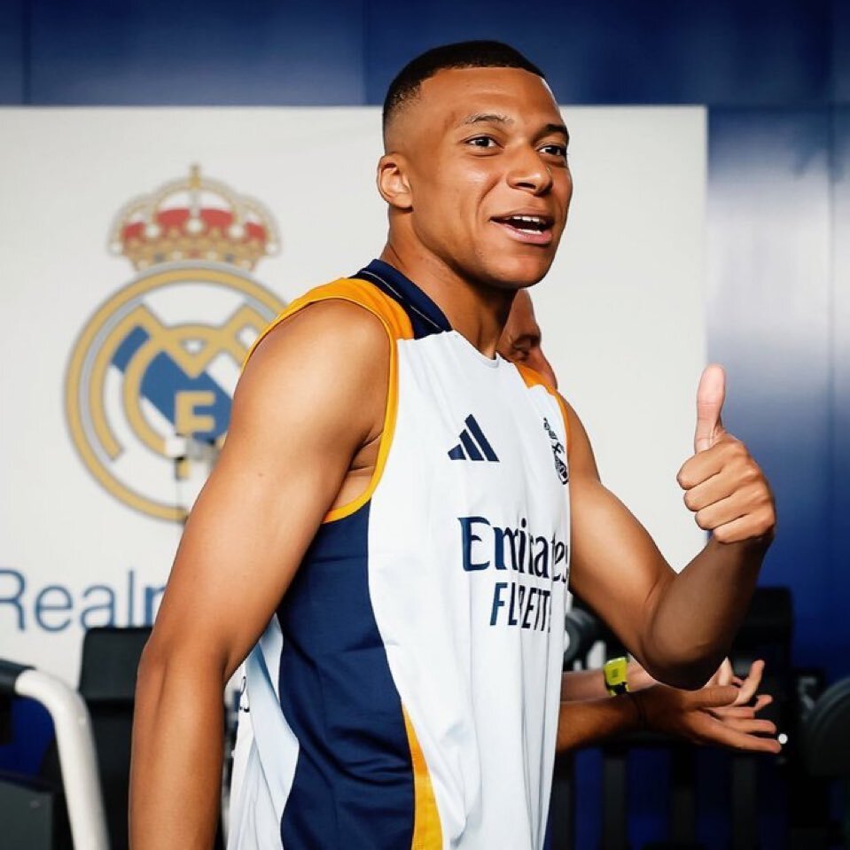 开云体育网页版登录入口-南美球员登陆欧洲豪门，为球队注入新鲜血液